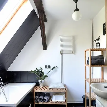 Goscinne Parkowa 2 ベッド・アンド・ブレックファスト *