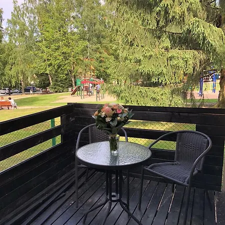 Goscinne Parkowa 2 ベッド・アンド・ブレックファスト