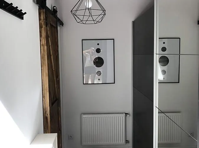 Bed & Breakfast Goscinne Parkowa 2 *